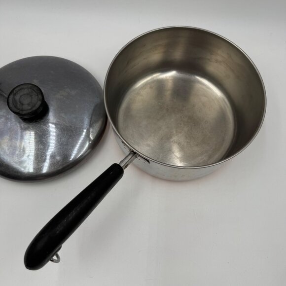 Revere Ware Vintage Stainless Copper Bottom 2-Quart Sauce Pan - Picture 5 of 8